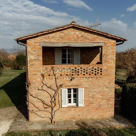 Country With Private Pool In Umbria/tuscany *