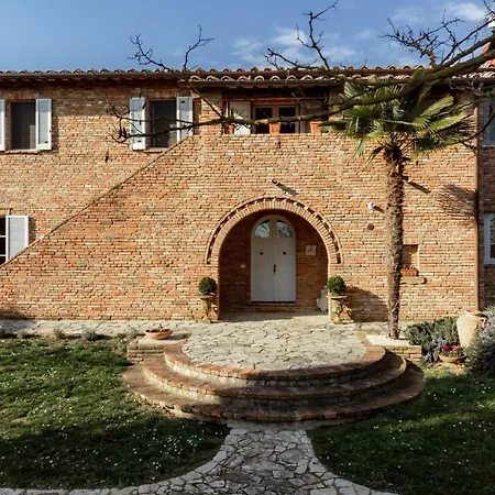Country With Private Pool In Umbria/tuscany Castiglione del Lago